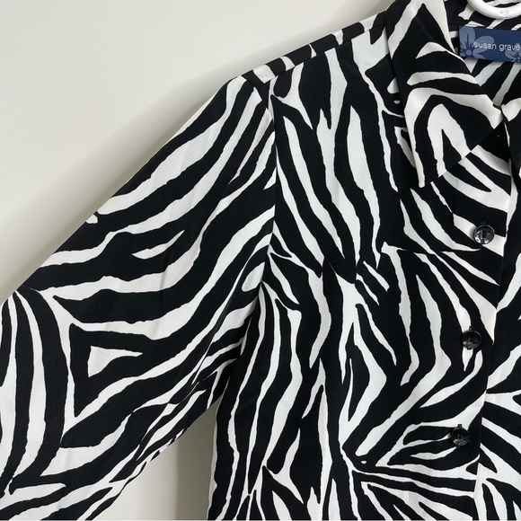 Susan Graver QVC Black & White All Over Zebra Print Button Up Shirt Blouse top - Picture 4 of 11